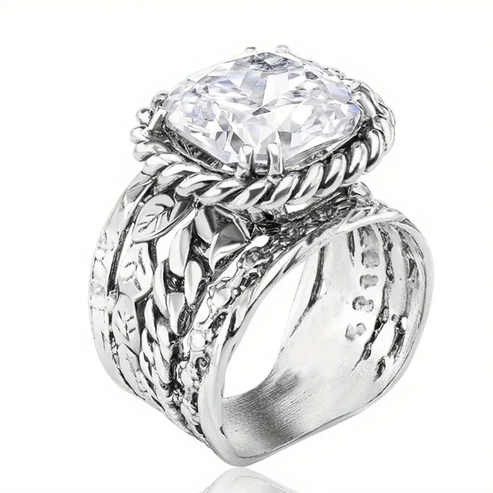 Elegant Silver Women's Ring